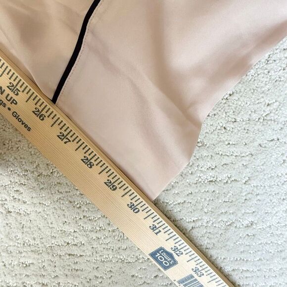 Victoria’s Secret Silky Soft Pale Pink Pajama Elastic Waist Bottoms - US women’s - Picture 11 of 11